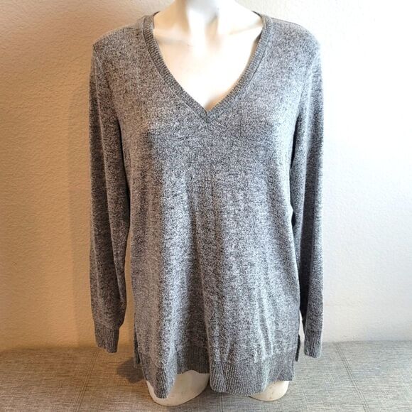 LUCKY BRAND Cloud Jersey Long Sleeve V-Neck - Picture 1 of 7
